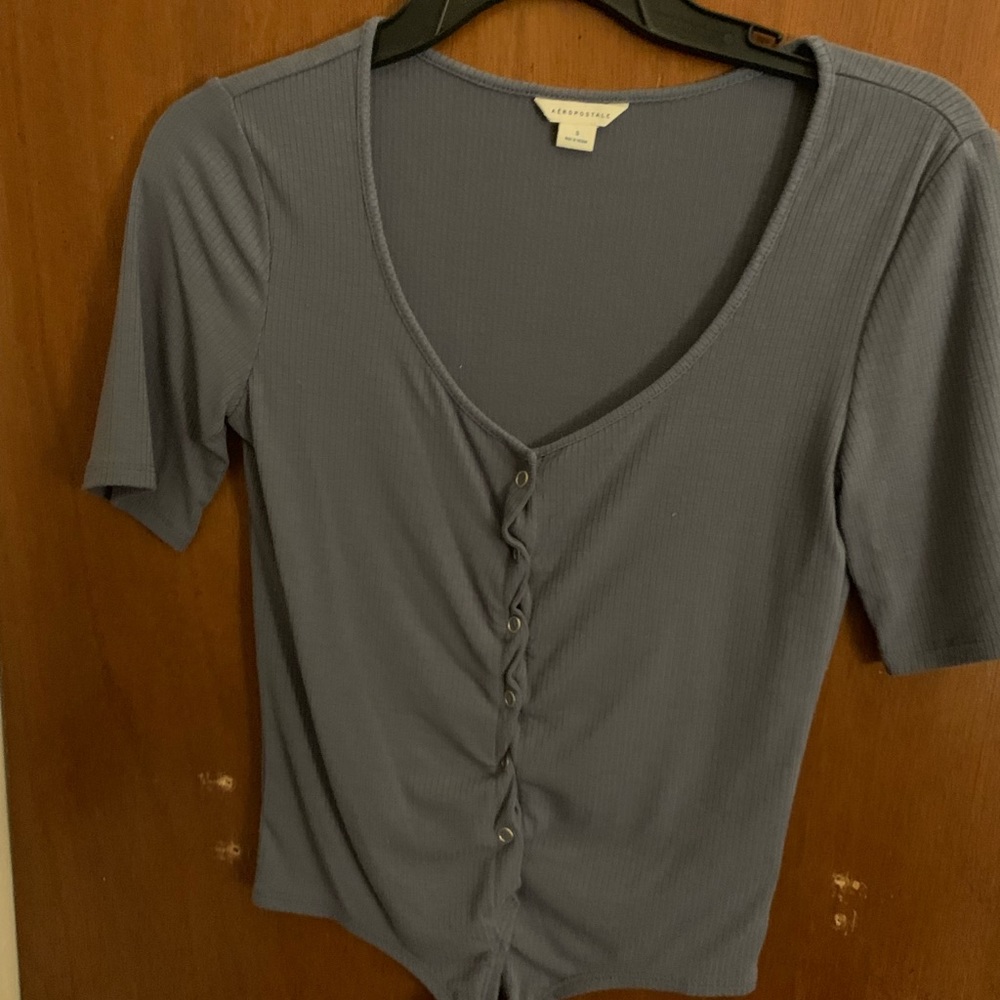 Aeropostale top